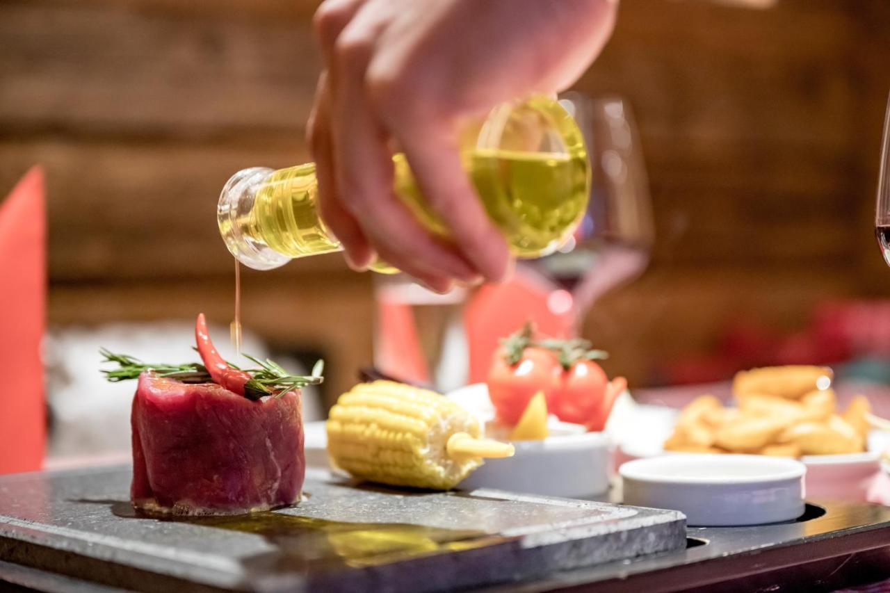Relais & Chateaux Chasa Montana سامنون المظهر الخارجي الصورة